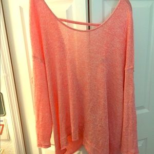Twist back long sleeve top